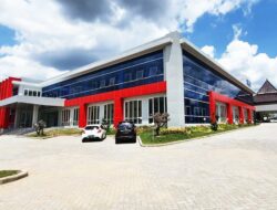 Era Baru Layanan Kesehatan Blitar: Klinik Rawat Jalan RSUD Srengat Resmi Beroperasi dengan Gedung Tiga Lantai Modern