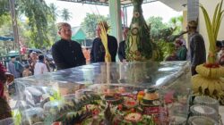Kirab Tumpeng Slorok: Menggali Akar Sejarah dan Makna Tradisi Bersih Desa