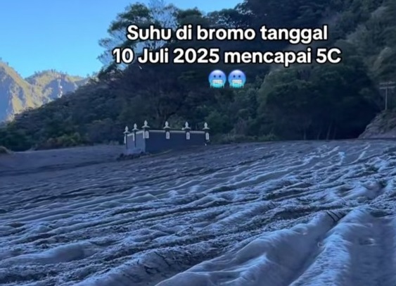 Embun Upas Bromo: Racun Indah di Puncak Musim Kemarau