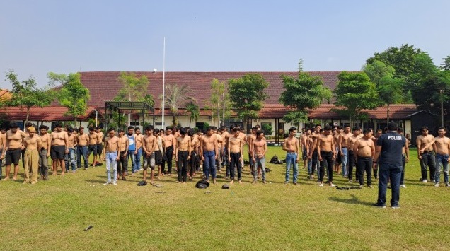 Di Balik Pesta Batandos: Terungkapnya Jejaring Remaja Lintas Kota di Villa Sunyi Jombang
