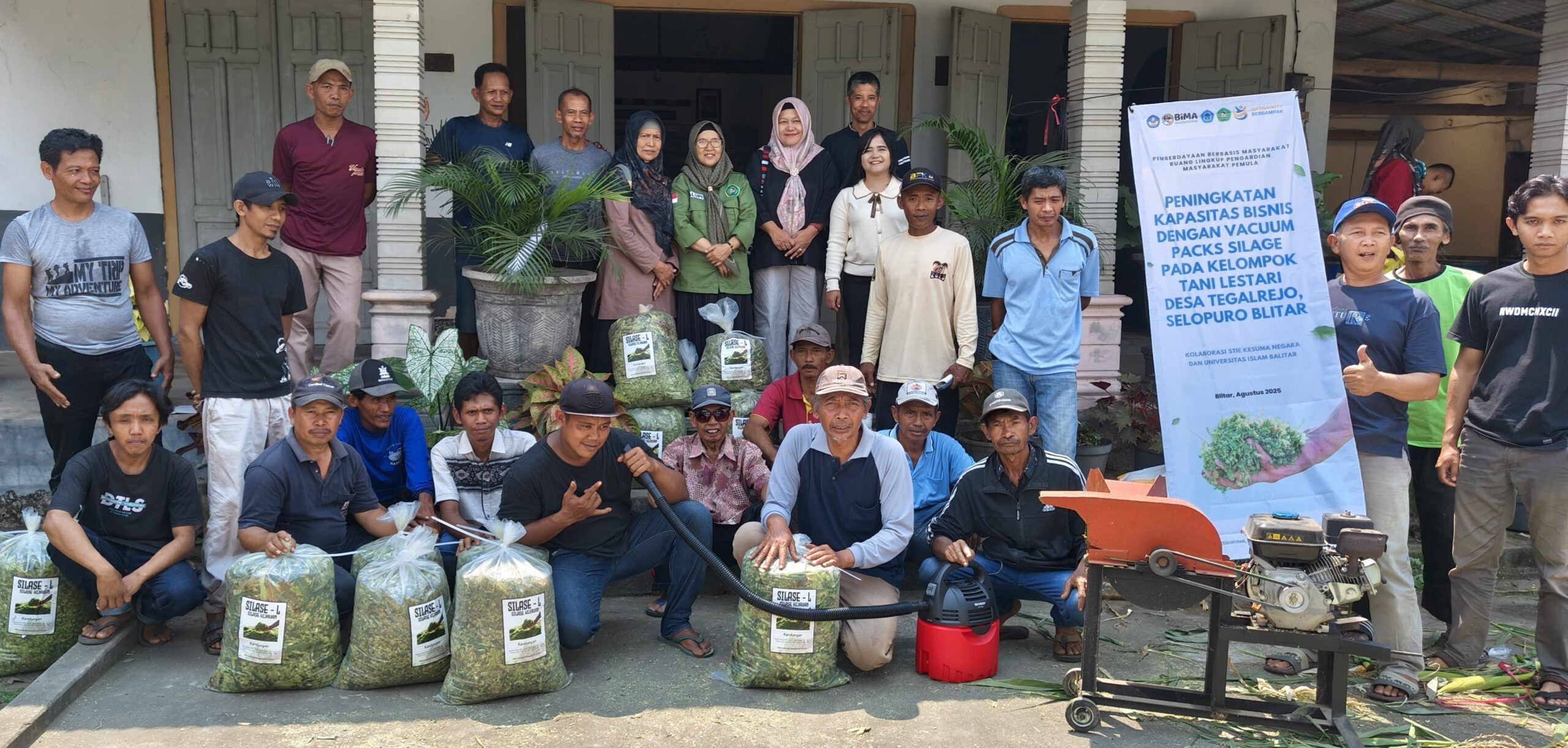 Vacuum Packs Silage Tingkatkan Kapasitas Bisnis Kelompok Peternak Tegalrejo Blitar