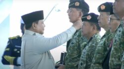 Sejumlah Tokoh Militer Senior Terima Pangkat Kehormatan dan Tanda Jasa dari Presiden, Berikut Profilnya