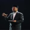 KPK Cekal Mantan Menag Yaqut  ke Luar Negeri