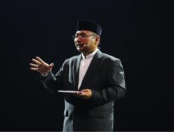 KPK Cekal Mantan Menag Yaqut  ke Luar Negeri