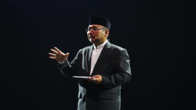 KPK Cekal Mantan Menag Yaqut  ke Luar Negeri