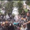 Demo Pati Memanas, Massa Duduki DPRD dan Desak Bupati Mundur