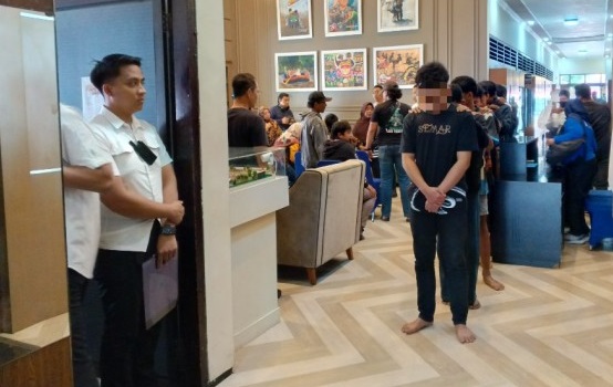 Jejak Malam Anarki di Malang: Konvoi Misterius 20 Motor Luluh Lantakkan 4 Pos Polisi