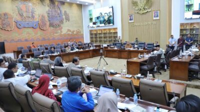 DPR Sepakati Pembentukan BP BUMN, Larang Menteri-Wamen Rangkap Jabatan