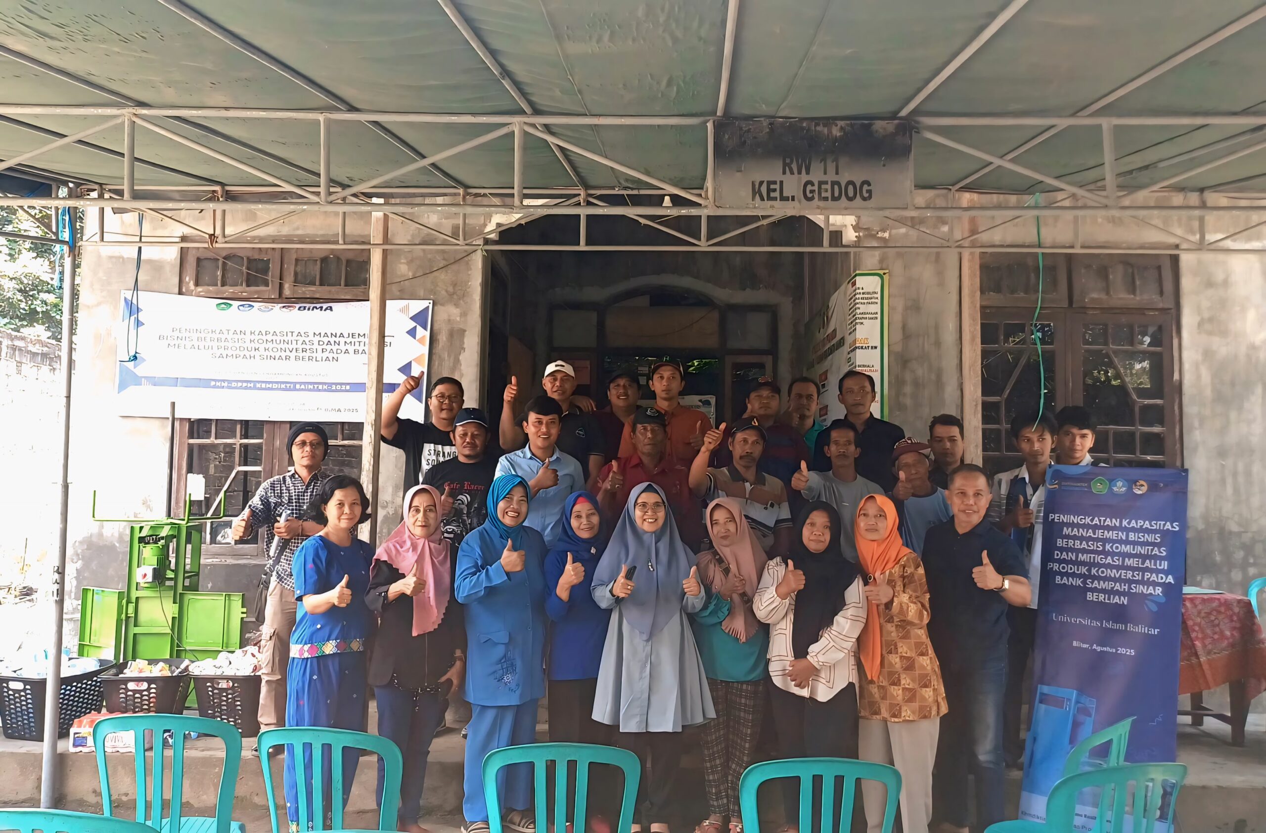 Penguatan Ekonomi Sirkular, Unisba Blitar dan DPPM Dikti Gandeng Bank Sampah Sinar Berlian