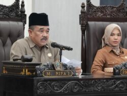 Paripurna DPRD Blitar Bahas Jawaban Bupati terkait APBD Perubahan 2025