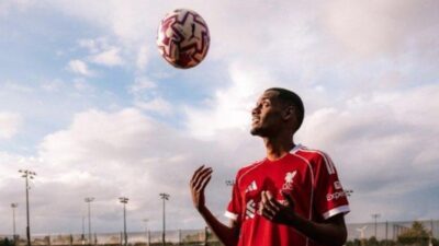 Pembelian Termahal Liverpool, Alexander Isak Pakai Nomor 9