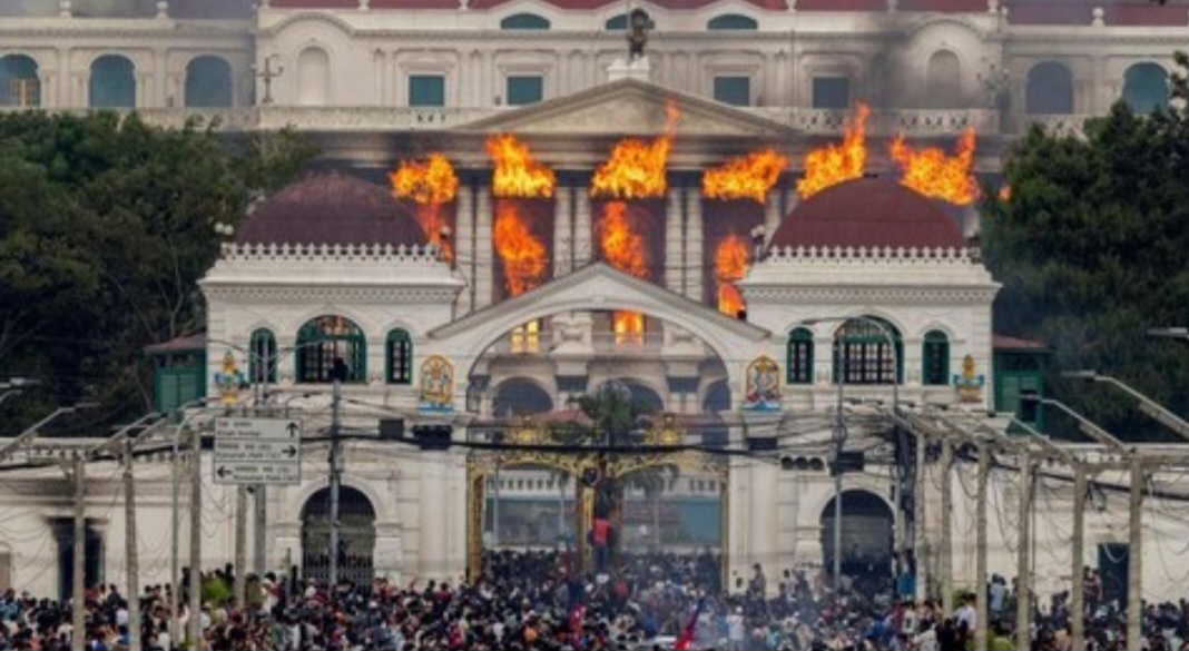 Sempat Diberitakan Tewas Terbakar, Istri Eks PM Nepal Bertahan dalam Kondisi Kritis