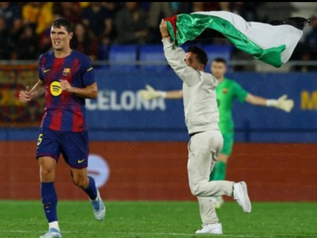 Barcelona Libas Getafe, Bendera Palestina Berkibar di Tengah Laga