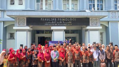 Dosen-Mahasiswa Psikologi UIN Maliki Terjun ke Pesantren, Wujudkan Santri Bahagia dan Berjiwa Sehat