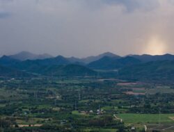 5.700 Desa di Indonesia Masih Gelap Tanpa Listrik 5.700 Desa di Indonesia Masih Gelap Tanpa Listrik