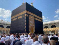 Biaya Haji 2026 Turun Jadi Rp 87,4 Juta, Pemerintah Pastikan Standar Pelayanan Tak Berubah Biaya Haji 2026 Turun Jadi Rp 87,4 Juta, Pemerintah Pastikan Standar Pelayanan Tak Berubah