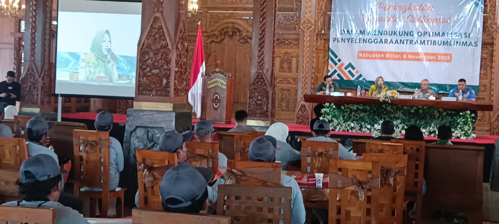 Legislator Jairi Irawan dan Satpol PP Jatim Sinergi Perkuat Satlinmas Blitar Legislator Jairi Irawan dan Satpol PP Jatim Sinergi Perkuat Satlinmas Blitar