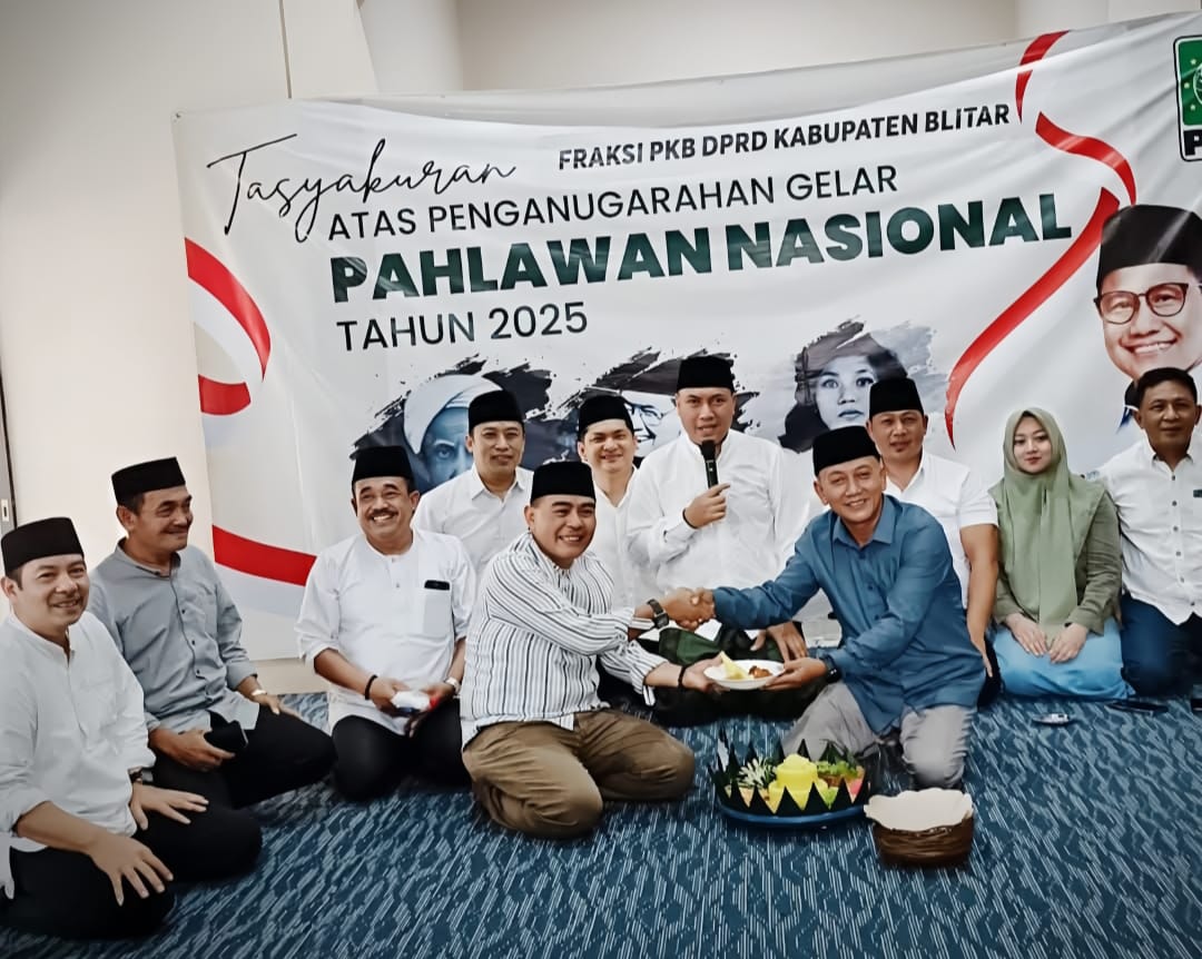 Fraksi PKB DPRD Blitar Teguhkan Spirit Kebangsaan lewat Syukuran Tiga Pahlawan Nasional Fraksi PKB DPRD Blitar Teguhkan Spirit Kebangsaan lewat Syukuran Tiga Pahlawan Nasional