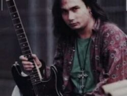 Ecky Lamoh, Vokalis Legendaris Edane dan Elpamas, Meninggal Dunia