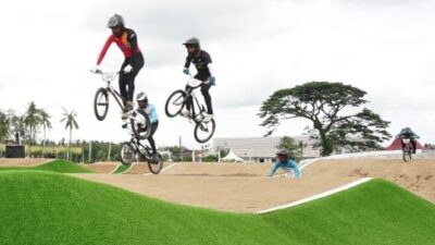 Banyuwangi BMX Supercross 2025: Indonesia Cetak Sejarah di Trek Terpanjang Asia Banyuwangi BMX Supercross 2025: Indonesia Cetak Sejarah di Trek Terpanjang Asia