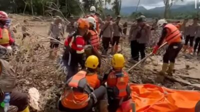 Bencana Sumatera: 916 Meninggal, 274 Orang Masih Hilang Bencana Sumatera: 916 Meninggal, 274 Orang Masih Hilang
