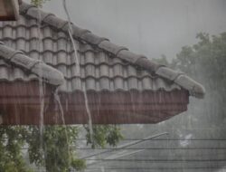 BMKG Peringatkan Cuaca Ekstrem saat Nataru: Jawa, Bali, Nusa Tenggara Berpotensi Hujan Sangat Tinggi