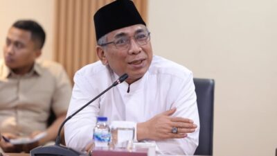 Gus Yahya Melawan: Tetap Pimpin Pleno PBNU, Sebut Pemberhentian Ketum Tidak Sah