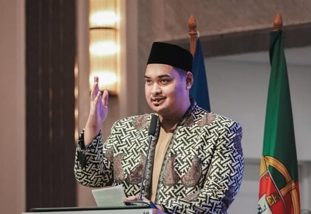 Mantan Menpora Dito Ariotedjo Bantah Keras Aktris DK Jadi Penyebab Cerai Mantan Menpora Dito Ariotedjo Bantah Keras Aktris DK Jadi Penyebab Cerai