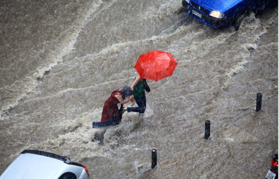 Waspada Cuaca Ekstrem: Bibit Siklon 93S Menguat, Bisa Picu Hujan Lebat dan Gelombang Tinggi dari Jawa hingga NTT