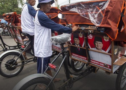 100 Becak Listrik Pribadi Prabowo Tiba di Jember, Prioritas Lansia