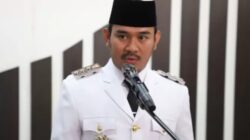 KPK Amankan Bupati Bekasi dan Ayahnya, OTT Terkait Dugaan Suap Proyek
