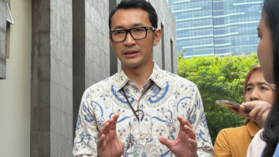 KPK Obok-obok Rumah Dinas Plt Gubernur Riau, Buntut Kasus Wahid KPK Obok-obok Rumah Dinas Plt Gubernur Riau, Buntut Kasus Wahid