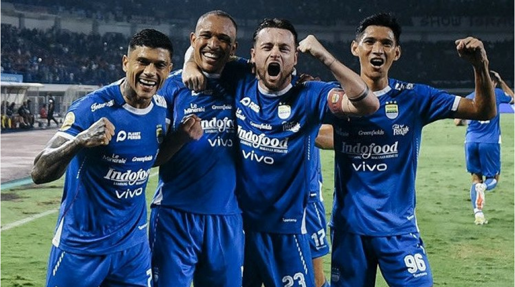 Super League 2025: Persib Ancam Takhta Borneo FC, Papan Atas Memanas