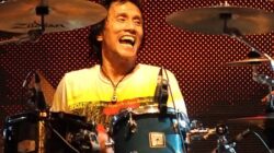 Yaya Moektio, Mantan Drummer God Bless dan Gong 2000, Berpulang