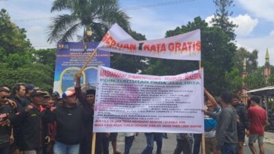 Gejolak Malang-Blitar: Warga Tuntut Hak Gratis Melintas Bendungan Lahor