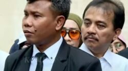 Polemik SP3 “KUHAP Solo”, Eggi Sudjana dan Damai Hari Lubis Polisikan Roy Suryo-Ahmad Khozinudin Polemik SP3 “KUHAP Solo”, Eggi Sudjana dan Damai Hari Lubis Polisikan Roy Suryo-Ahmad Khozinudin