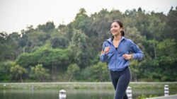 ​Lawan Lemak Perut dengan 4 Rutinitas Sederhana saat Memulai Hari