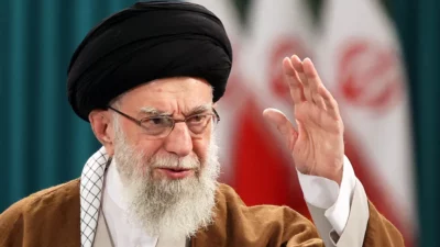 Nyawa Khamenei Terancam, Pezeshkian Tabuh Genderang Perang