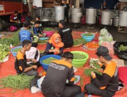 Dapur Cinta Nahdliyin: 30 Ribu Bungkus Nasi untuk Seabad NU