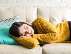 Benarkah Tidur Siang saat Puasa Bernilai Ibadah? Ini Penjelasan Ustaz Adi Hidayat