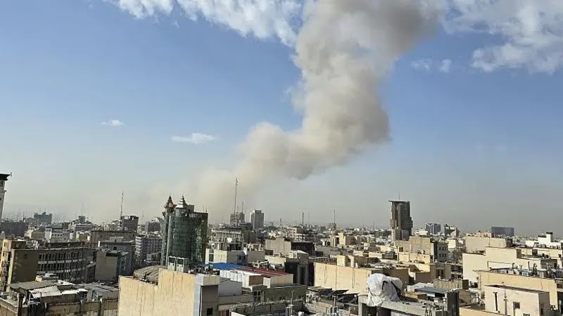 Serangan AS-Israel ke Iran Picu Penutupan Wilayah Udara Timur Tengah