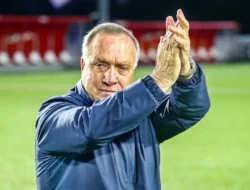 Advocaat Mundur sebagai Pelatih Curacao jelang Piala Dunia, Apa Sebabnya?