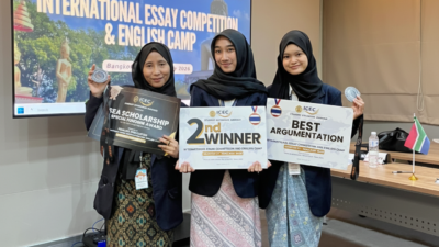 Suara UIN Maliki Malang di Chulalongkorn: Amelia & Tim Raih Best Argumentation 2026