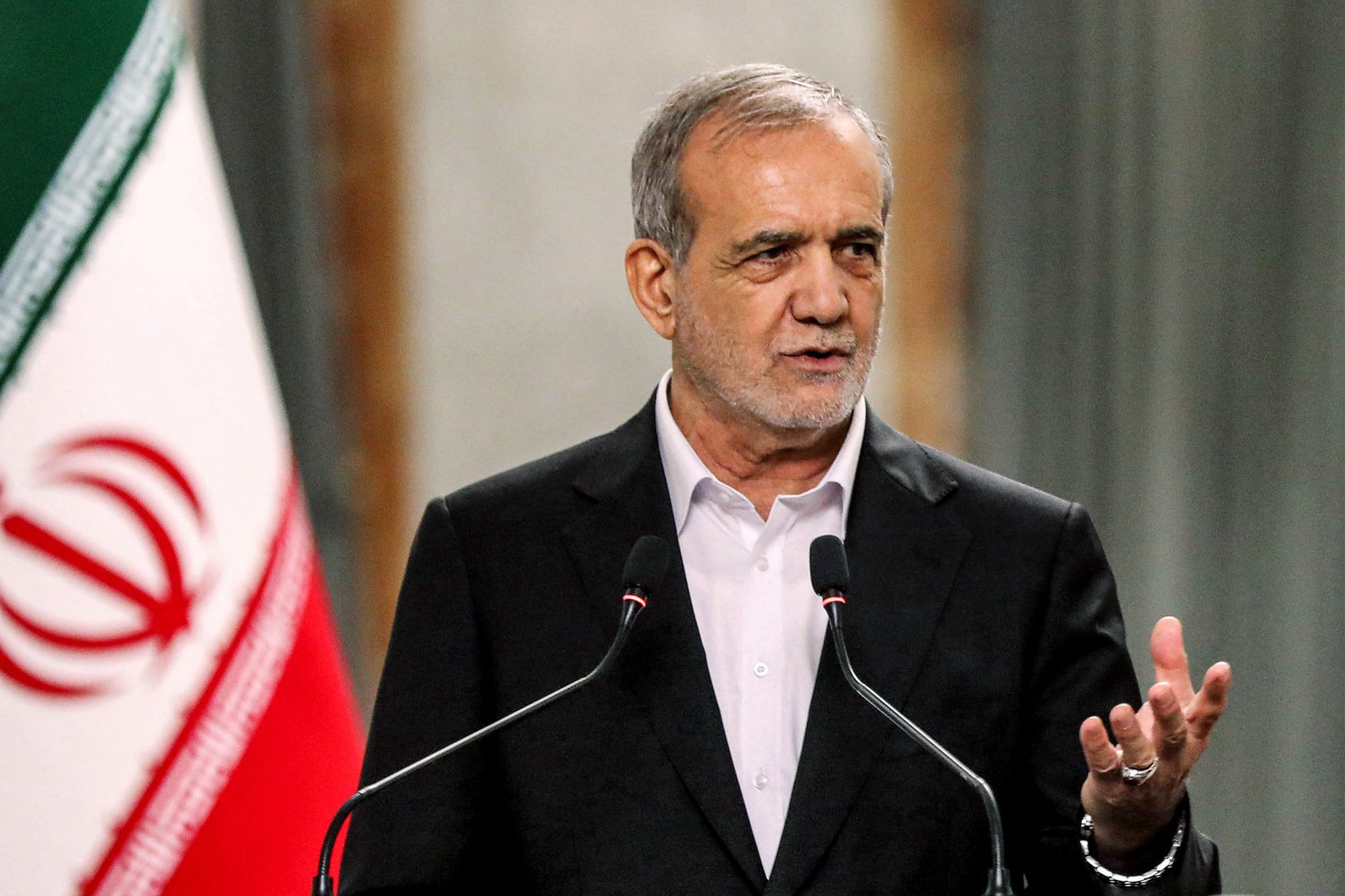 Iran Ubah Sikap, Presiden Pezeshkian Minta Maaf ke Negara-Negara Tetangga