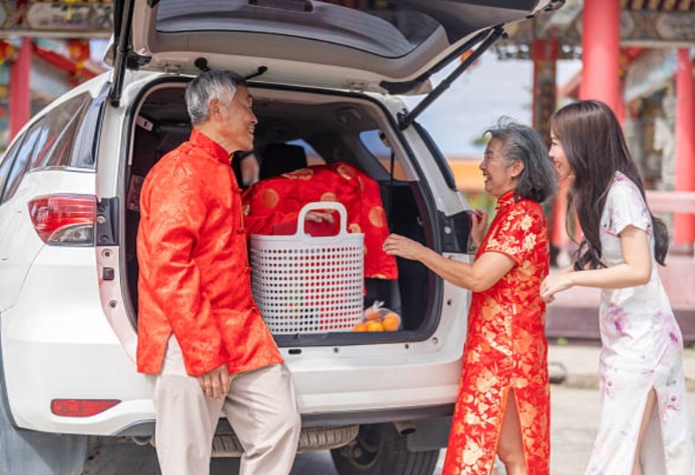 Selain Indonesia, Negara-Negara Ini Juga Punya Tradisi Pulang Kampung