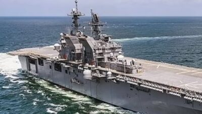 Taktik Dua Muka Washington: Gempur Iran Sebulan atau Menyerah Total