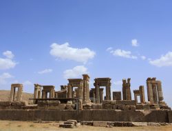 Puluhan Situs Warisan Dunia di Iran di Bawah Bayang-Bayang Kehancuran karena Perang