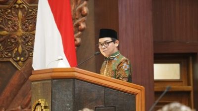 Rapor Merah LKPJ Jatim 2025: Menguak Ilusi Prestasi dan Delusi Fiskal