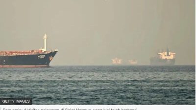 Ratusan Kapal Terjebak di Teluk Arab, PBB Siapkan Rencana Evakuasi