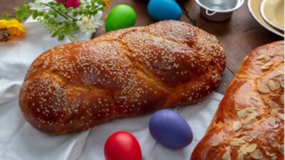 Tsoureki hingga Capirotada, Makanan Khas Paskah dari Berbagai Negara